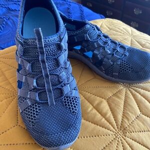 Skechers outdoor lifestyle